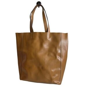Leather Medium sized tote bag